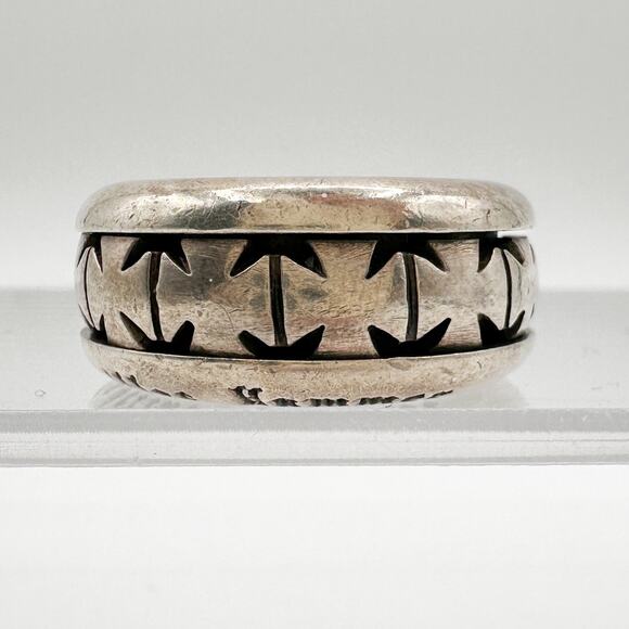 Cadillac Hammer Sterling Silver Ring 90s Grunge Biker Cross Spinner Size 11.75 - Picture 11 of 13